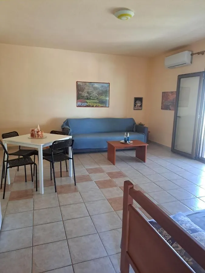 Eleonas Apartments נאה רודה